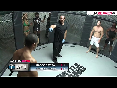 ❤️ Ultimate Fighter akimtosa msichana nambari baada ya pigano ulingoni Pono ya kupendeza ️❤