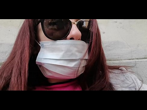 ❤️ Nicoletta analipiza kisasi kwa jirani yake na kukojoa kwenye karakana yake (Karantini Maalum ya Covid19 ya Italia) Pono ya kupendeza ️❤